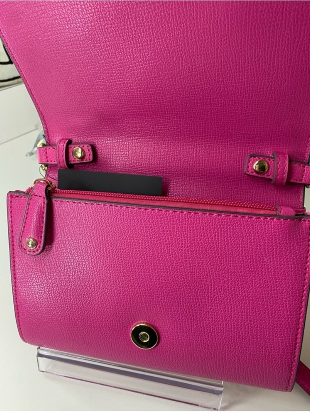 LOW START NWT Karl Lagerfeld Fuchsia Heart Stud Leather Crossbody - Picture 5 of 11